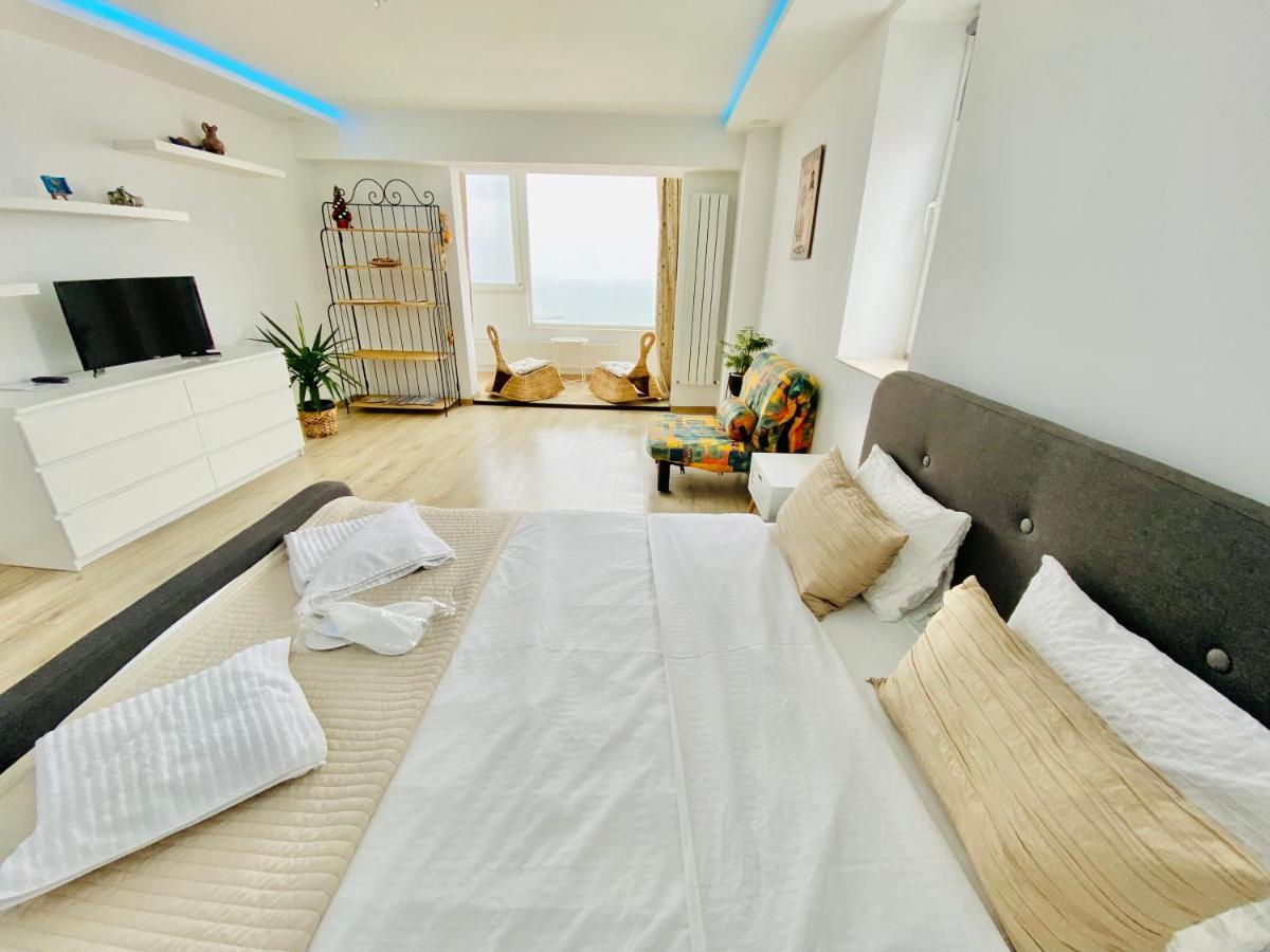 Sea View Studio Constanta Bagian luar foto